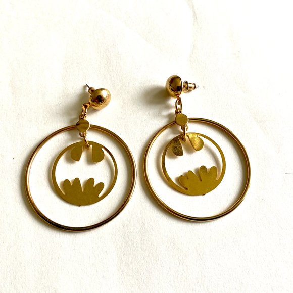 Vintage Batman Gold-tone Drop Hoop Earrings - Picture 3 of 7